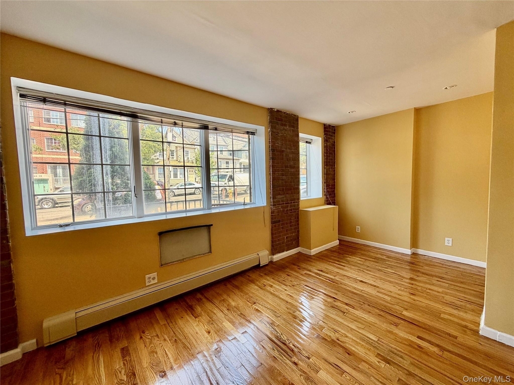 10422 39th Avenue - Photo 6