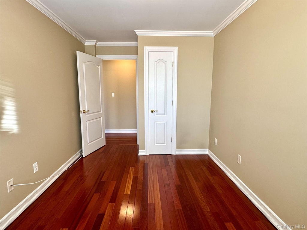 66-06 70th Street - Photo 6