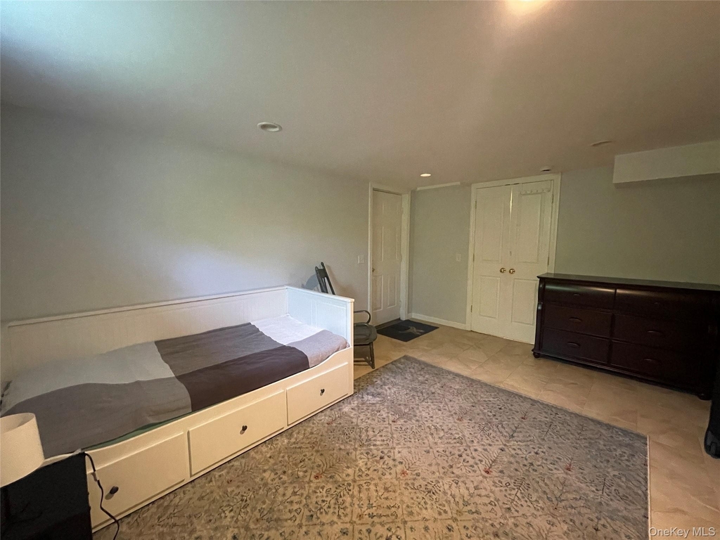 46 Maple Avenue - Photo 12