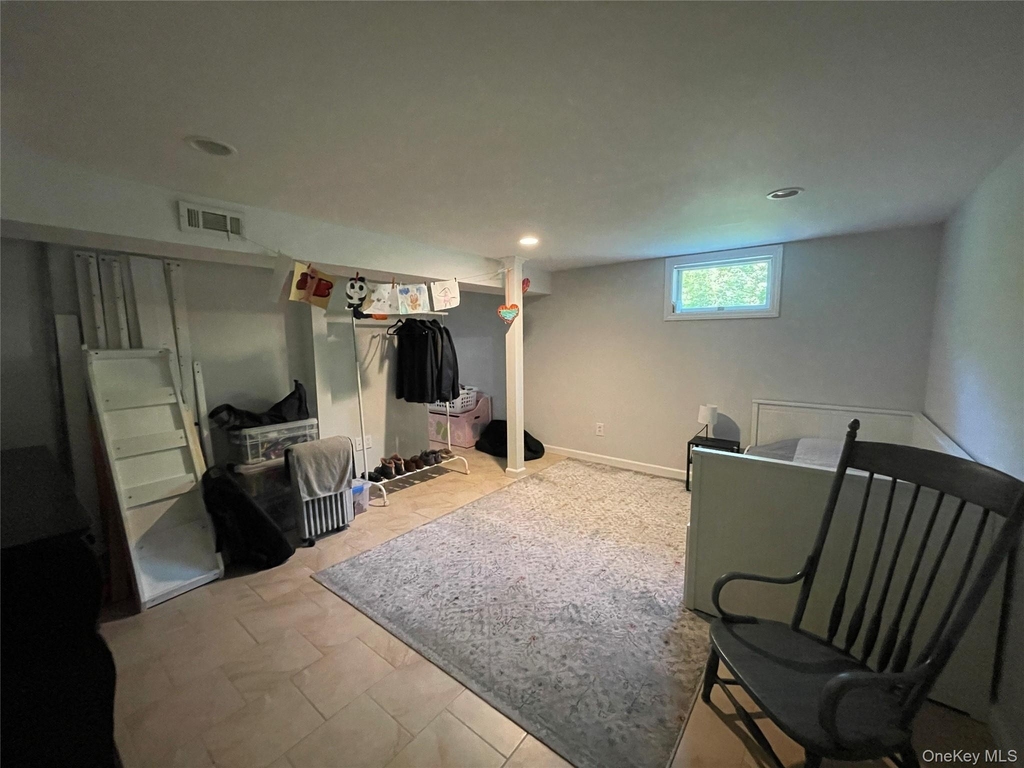 46 Maple Avenue - Photo 11