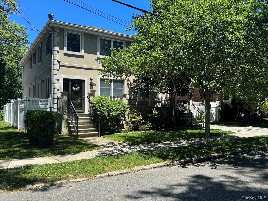 25315 60th Avenue - Photo 0