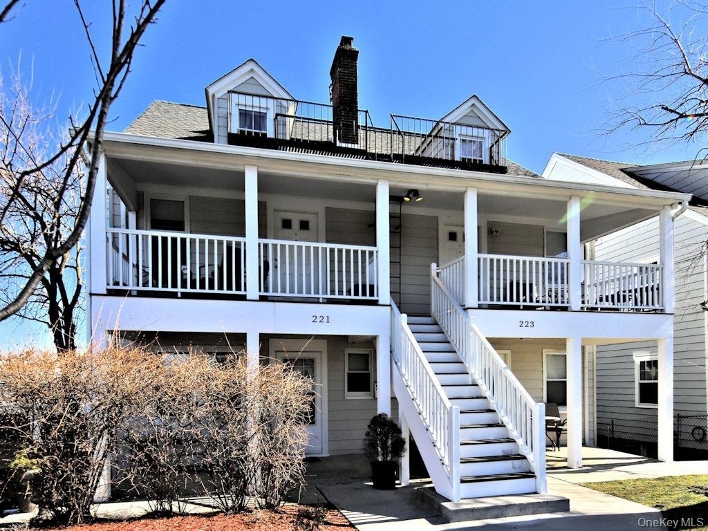 223 S Ridge Street - Photo 5
