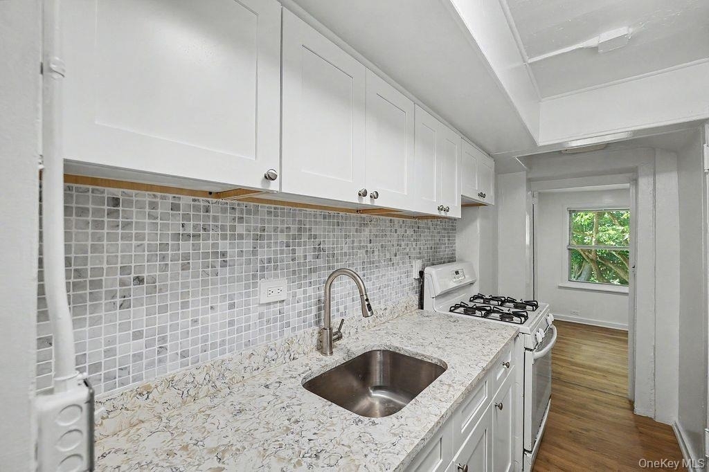 111 N Broadway - Photo 11