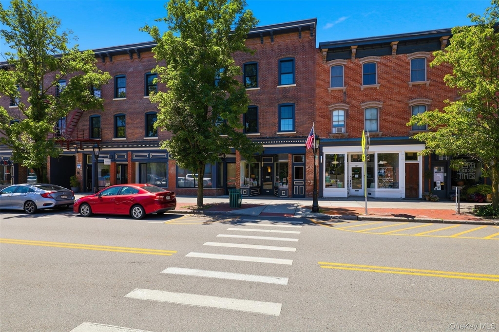 197-199 Main Street - Photo 1