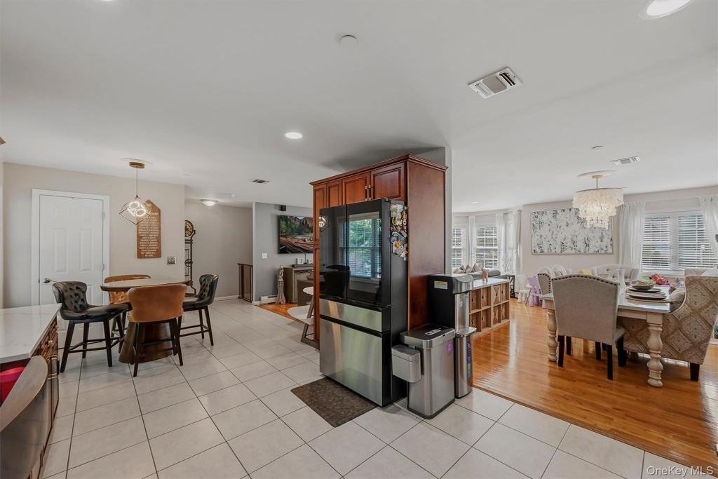 42 Leonard Street - Photo 7
