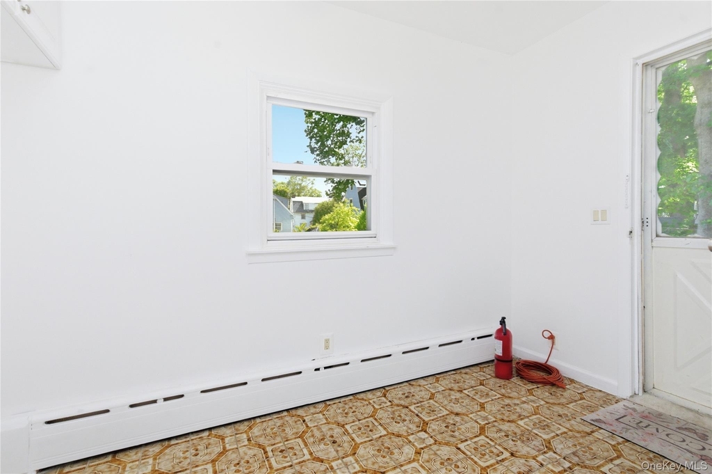 82 Quinby Avenue - Photo 18