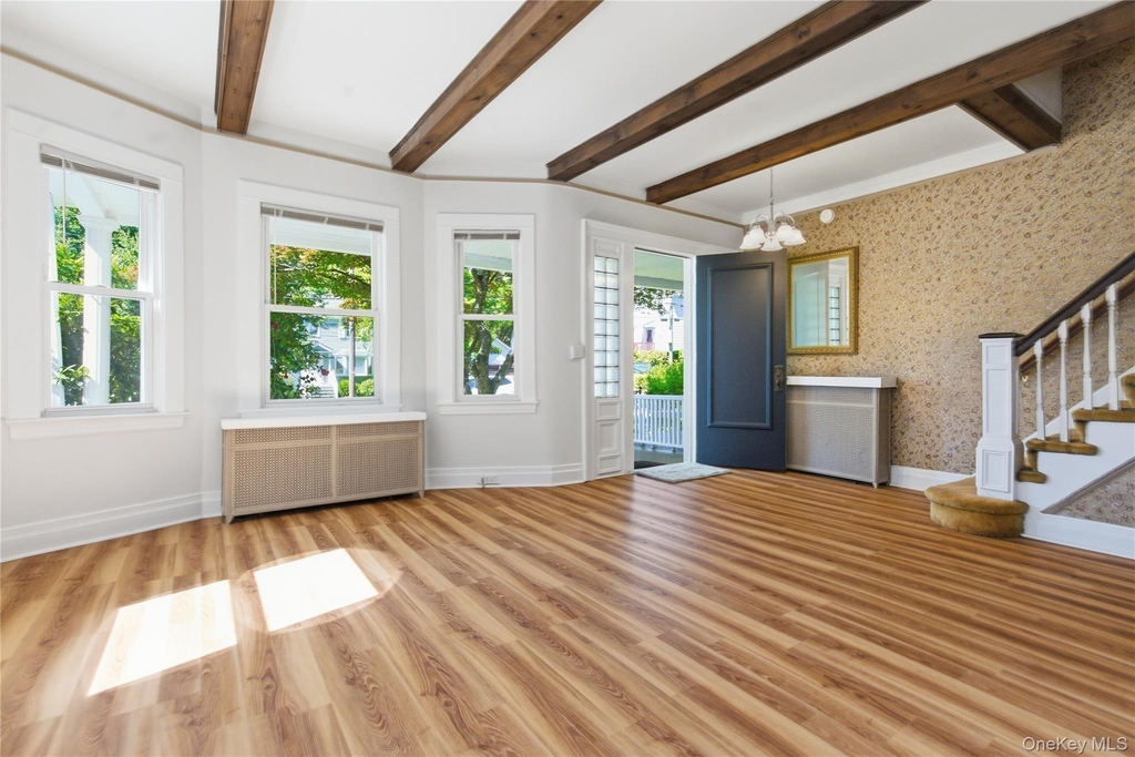 82 Quinby Avenue - Photo 5