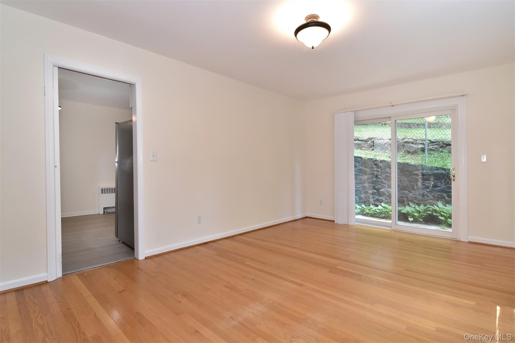 74 Briary Road - Photo 5