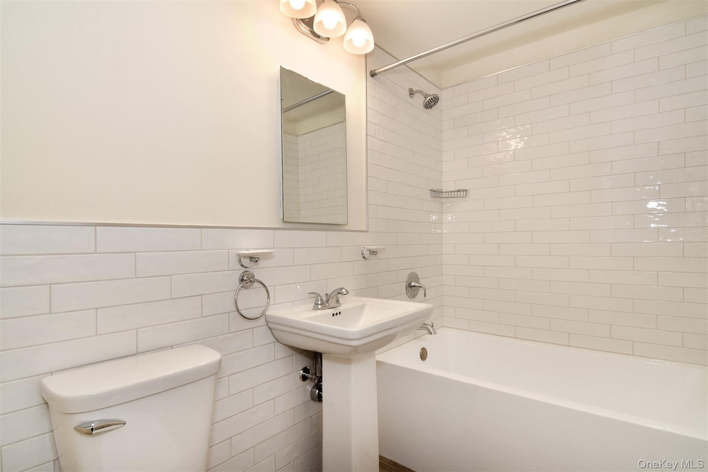 74 Briary Road - Photo 13