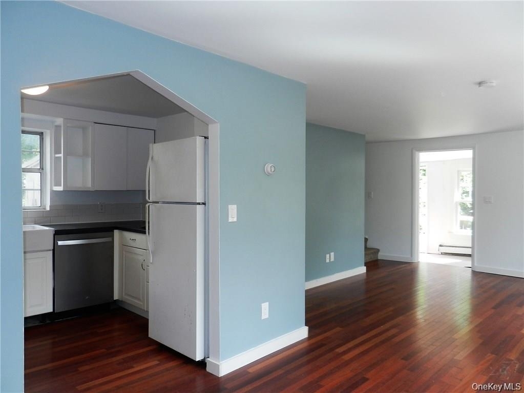51 Kings Ferry Road - Photo 1