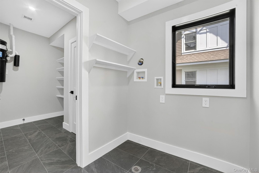 23 Hudson Avenue - Photo 7