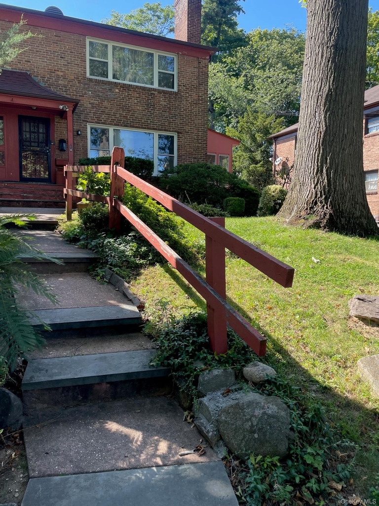 14 Linden Street - Photo 8
