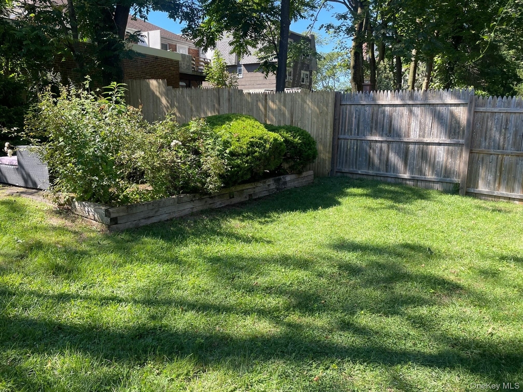 14 Linden Street - Photo 9