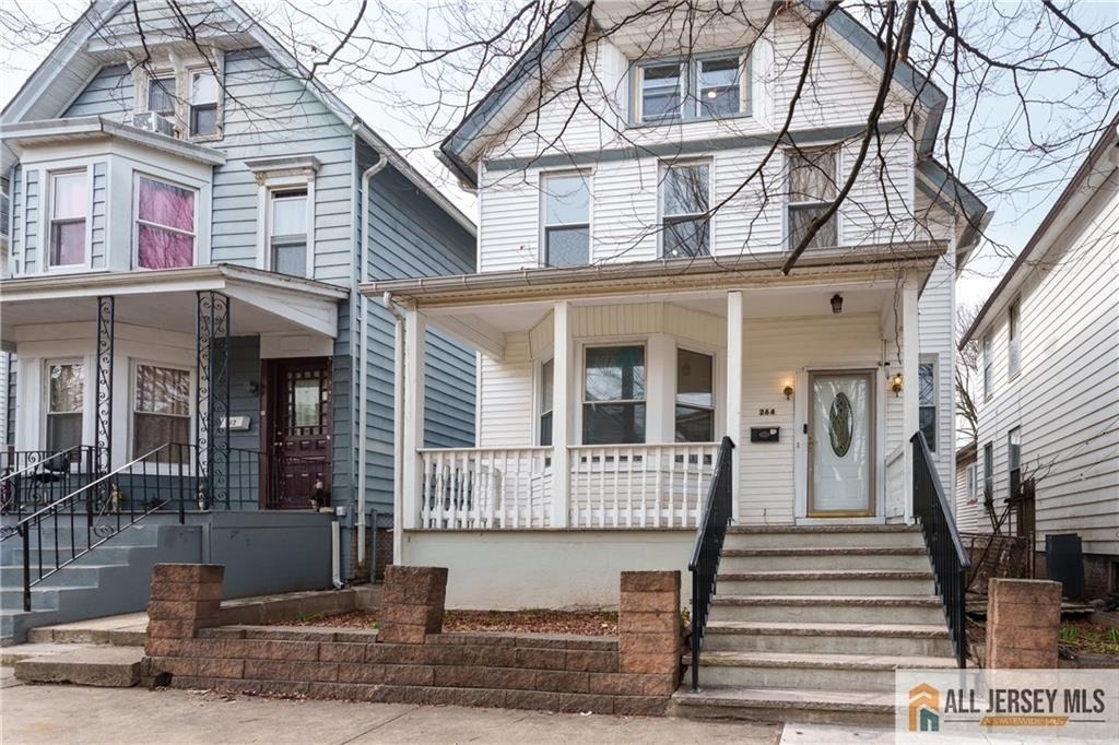264 Seaman Street - Photo 0