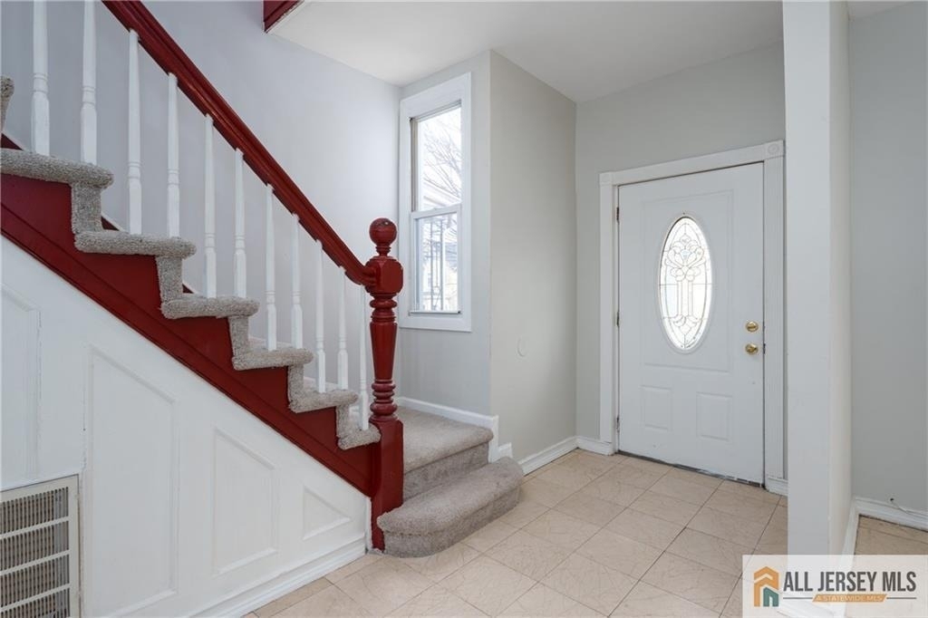 264 Seaman Street - Photo 1