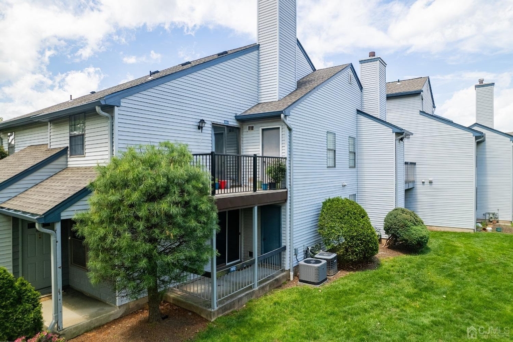 1612 Woodbridge Commons Way - Photo 18
