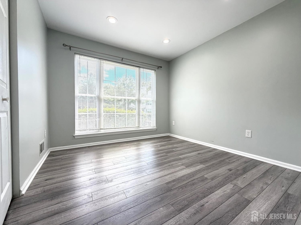 511 Dunn Circle - Photo 16