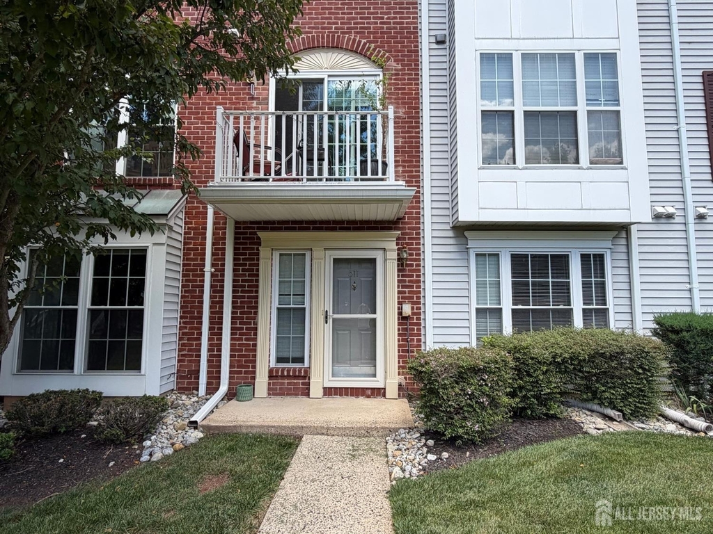 511 Dunn Circle - Photo 0