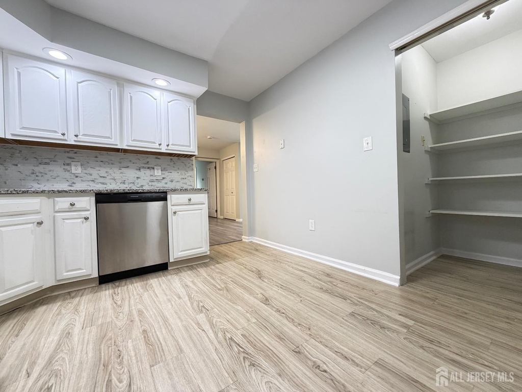 511 Dunn Circle - Photo 6