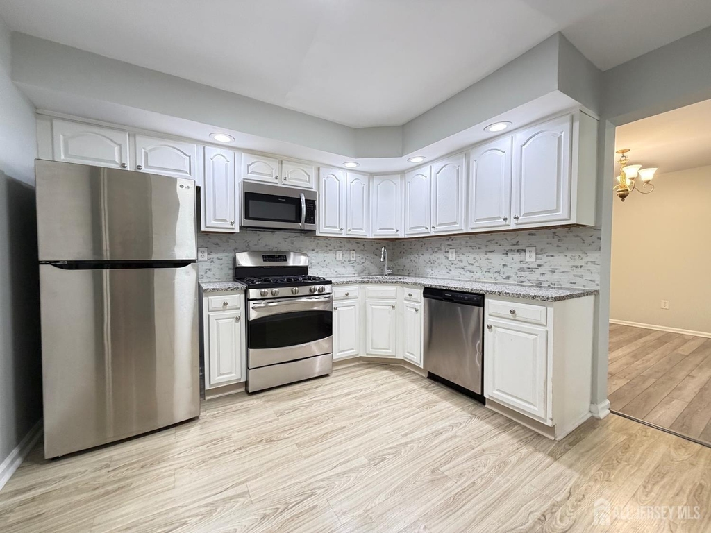 511 Dunn Circle - Photo 8