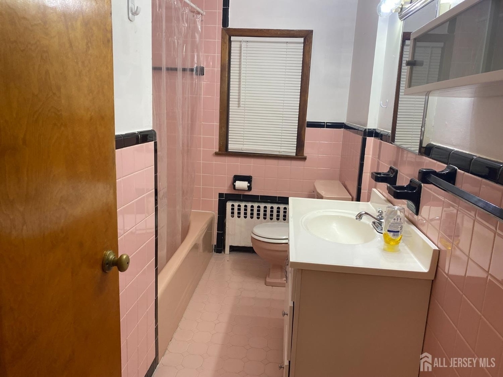 123 Highland Avenue - Photo 6