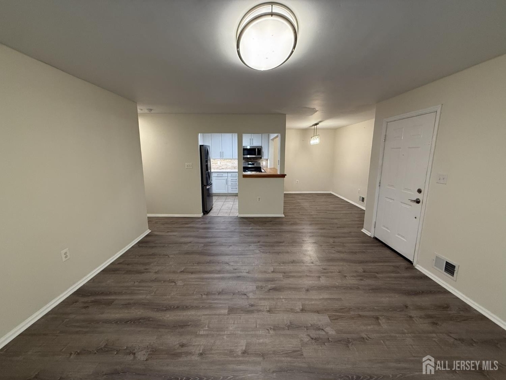 95 Sapphire Lane - Photo 2