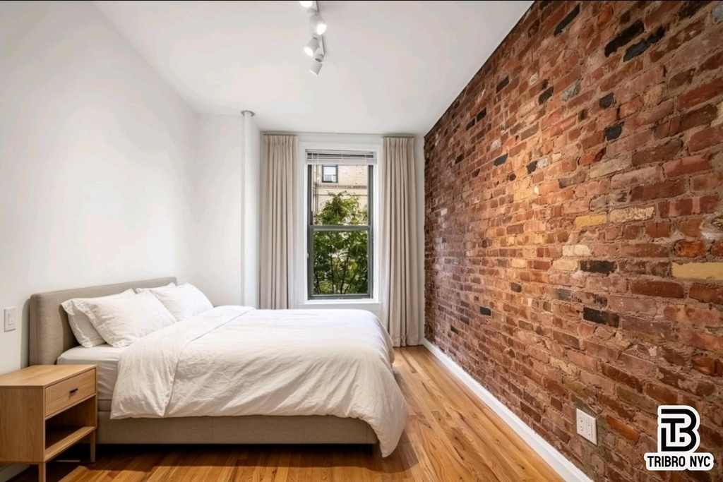 177 Thompson Street - Photo 1