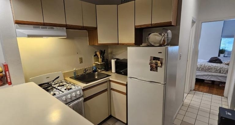 417 3rd Avenue - Photo 2
