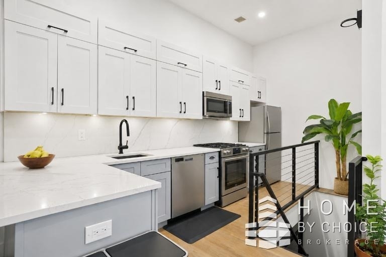 841 Dekalb Avenue - Photo 10