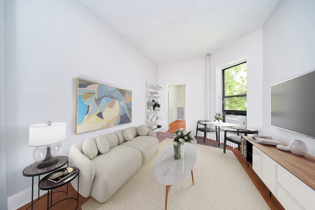 331 W 43rd Street - Photo 0