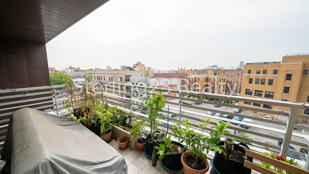 23-15 Astoria Boulevard - Photo 0