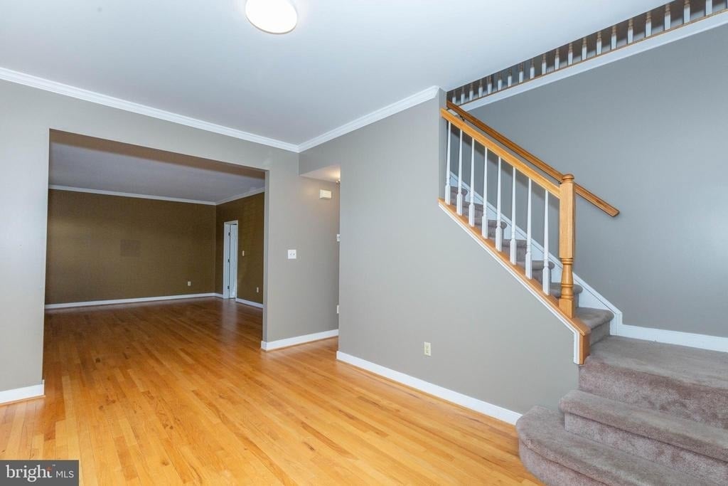 180 Muirfield Court - Photo 3