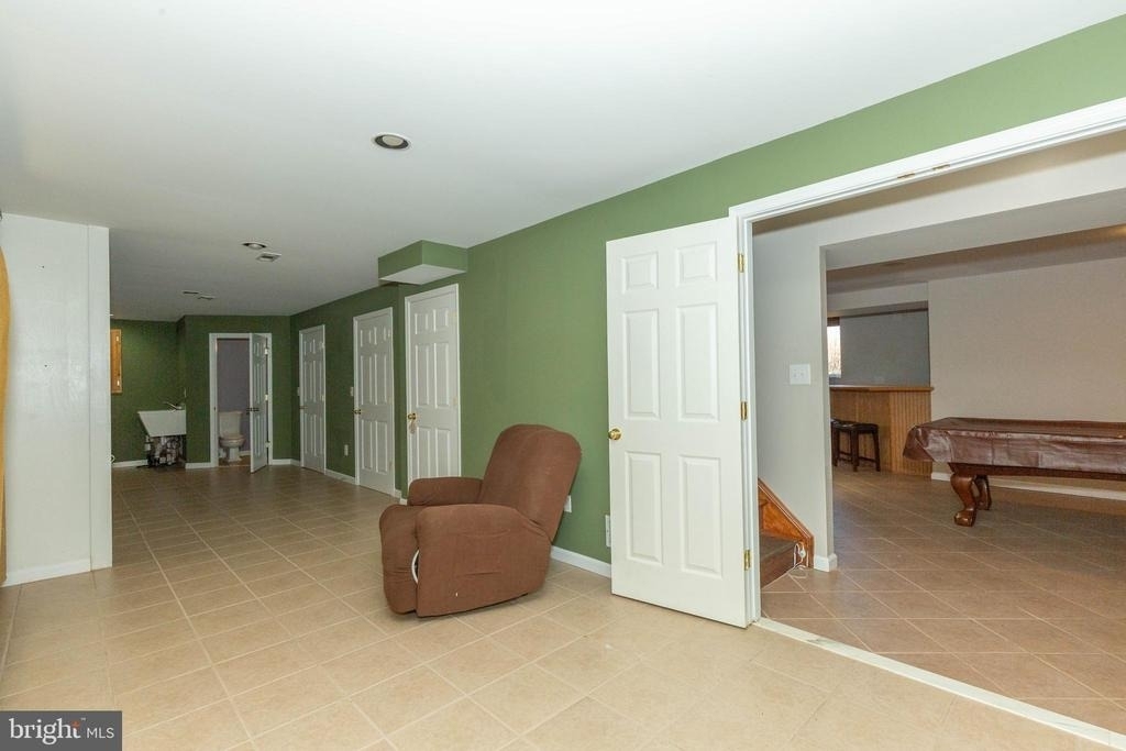 180 Muirfield Court - Photo 39