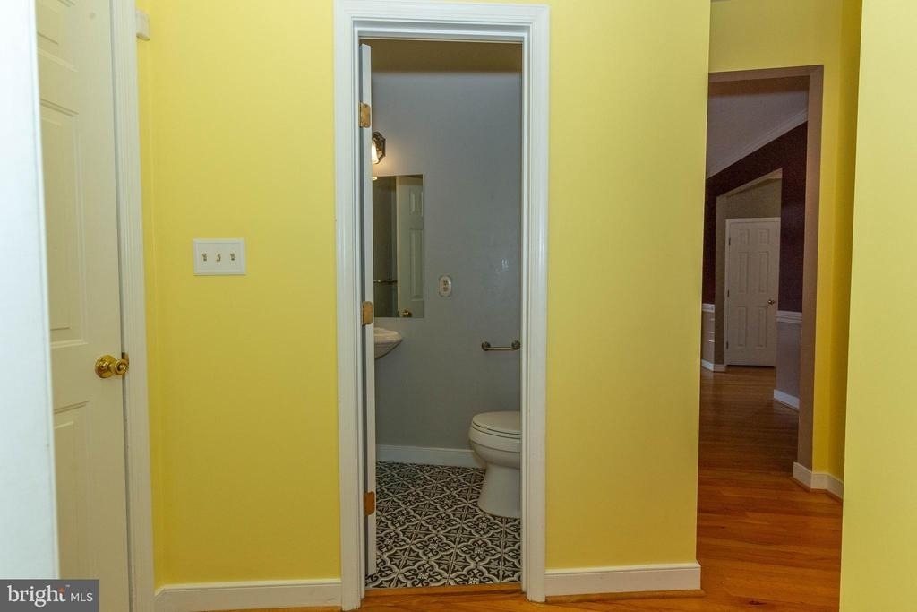 180 Muirfield Court - Photo 21