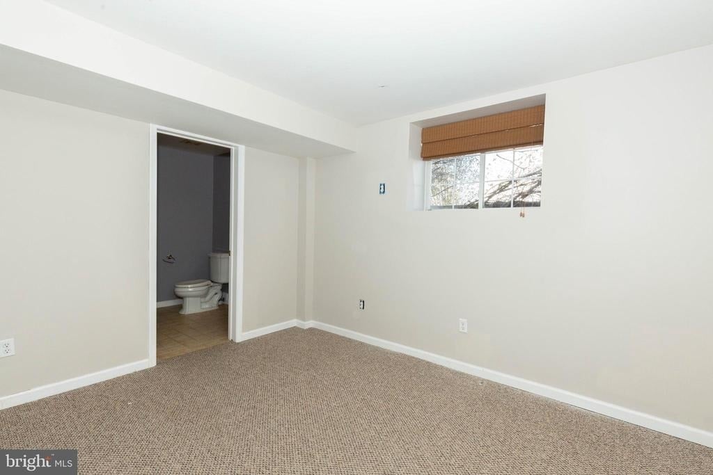 180 Muirfield Court - Photo 42