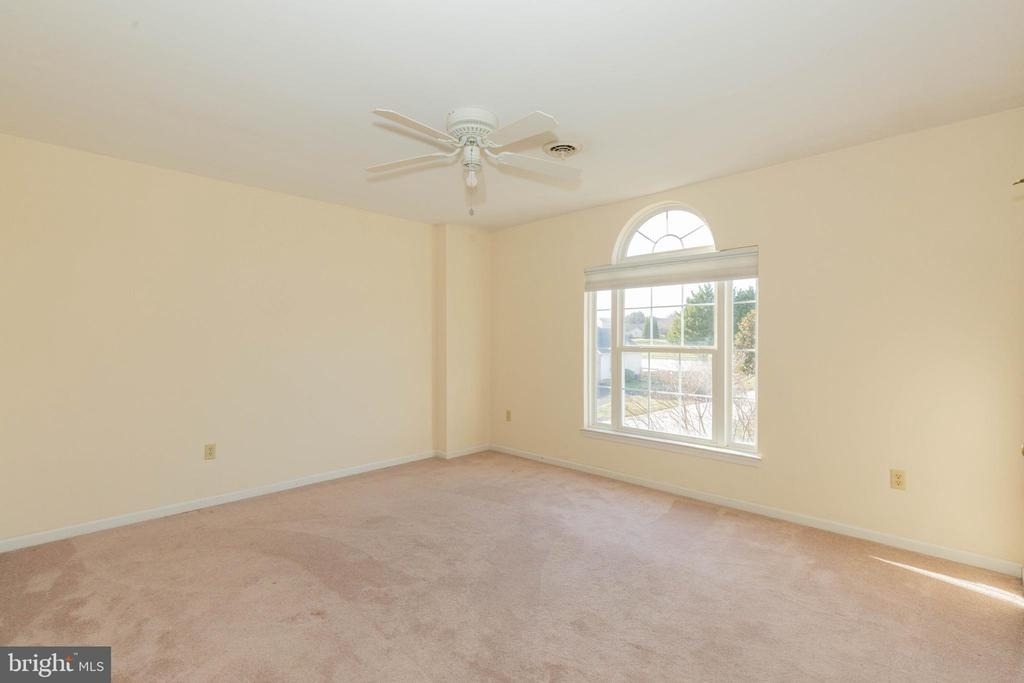 180 Muirfield Court - Photo 22