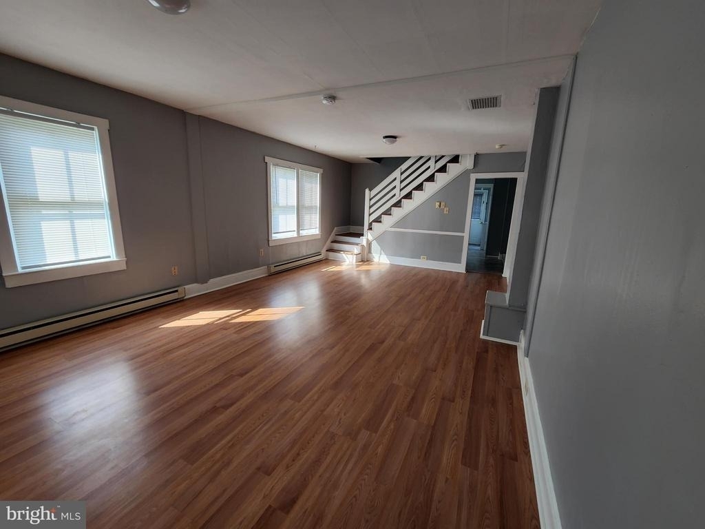 105 George Street N - Photo 6