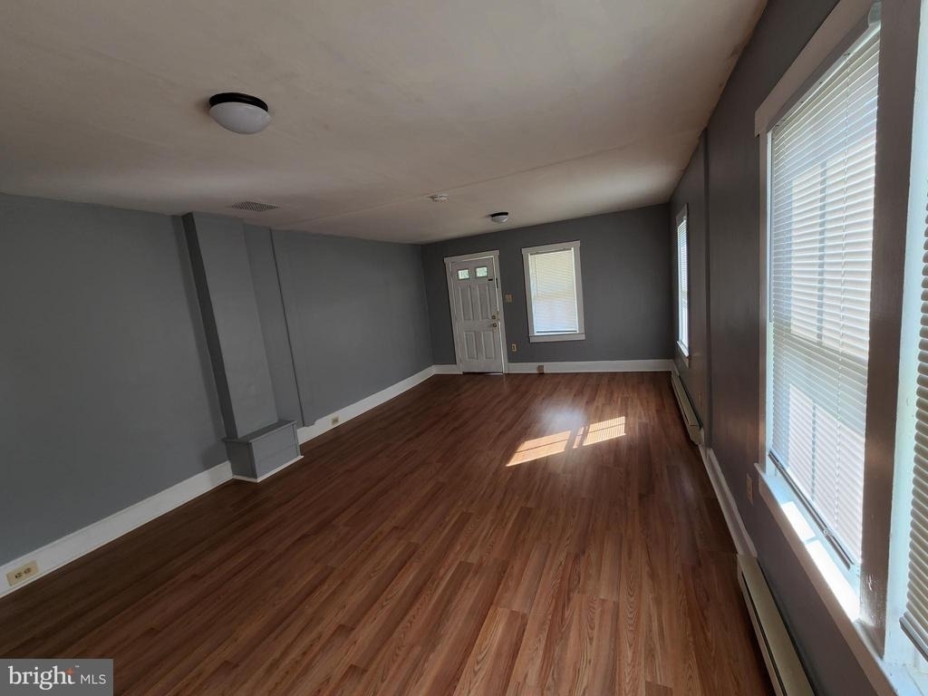 105 George Street N - Photo 7