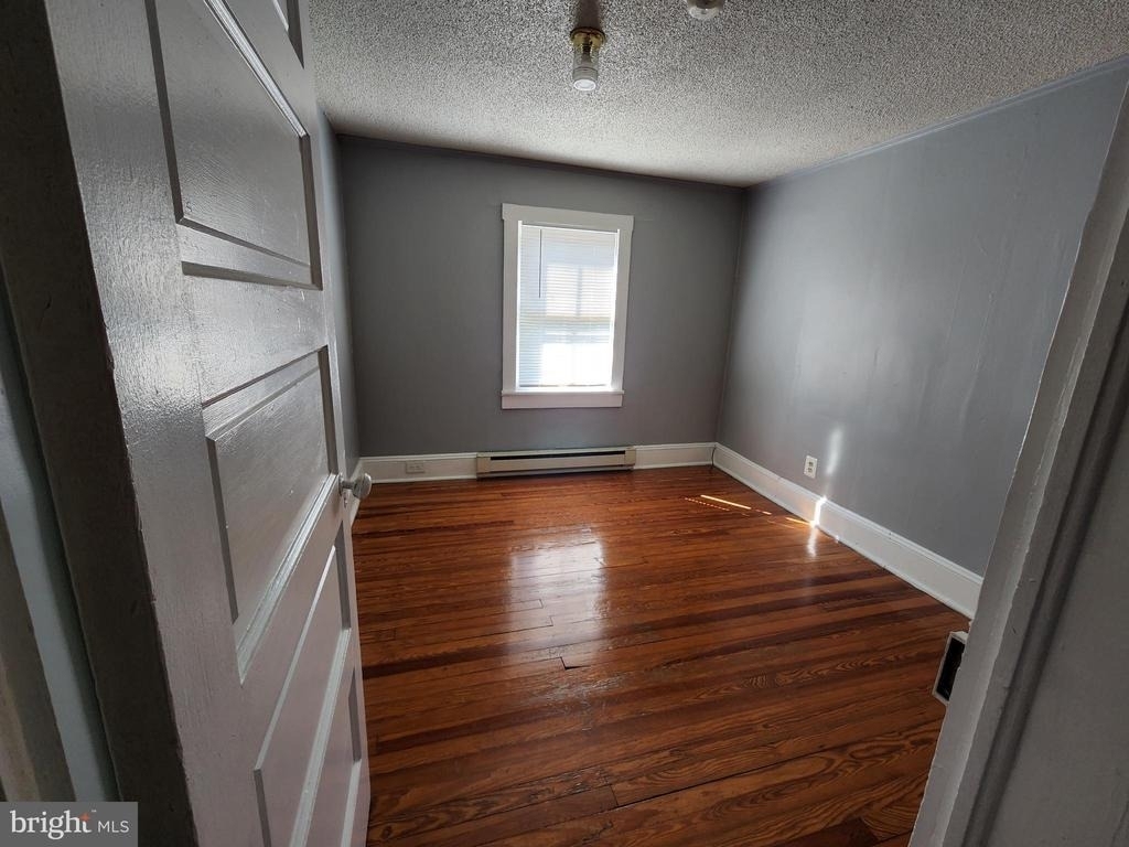 105 George Street N - Photo 11