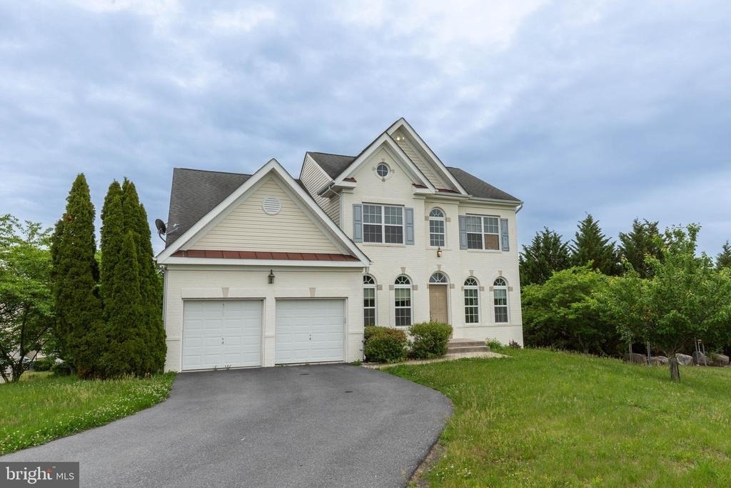391 Sheerer Drive - Photo 0