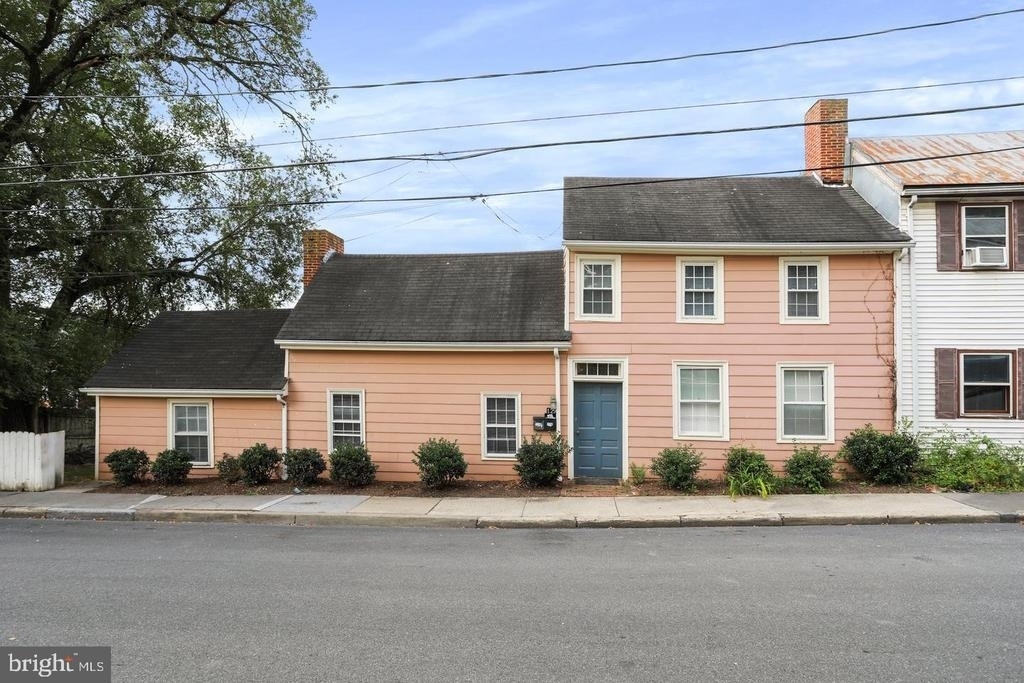 129 E Germain Street - Photo 0