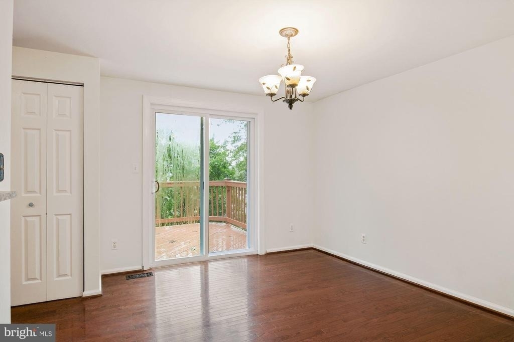 302 Ridgecrest Court - Photo 10