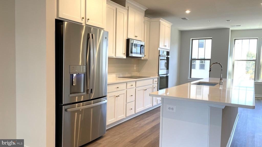 223 B Park Central Terrace - Photo 12