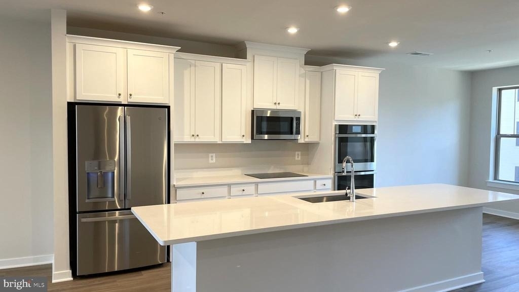 223 B Park Central Terrace - Photo 17