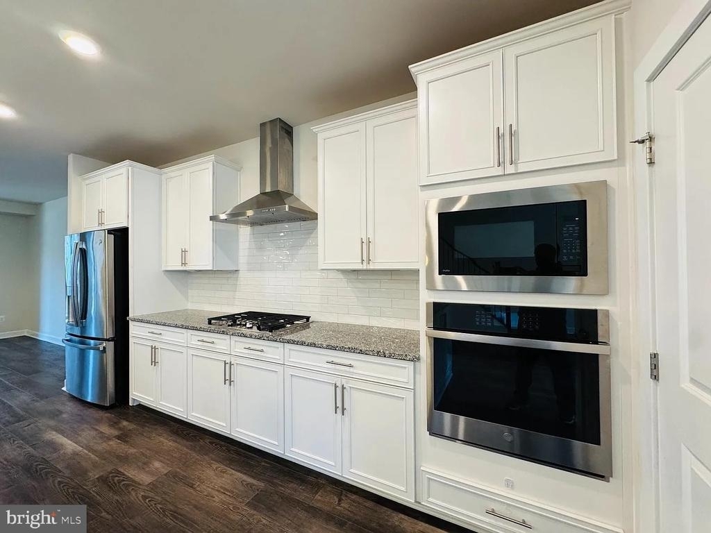 22265 Cornerstone Crossing Terrace - Photo 2