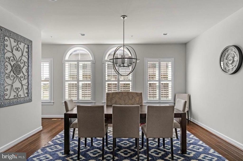 43386 Whitehead Terrace - Photo 16