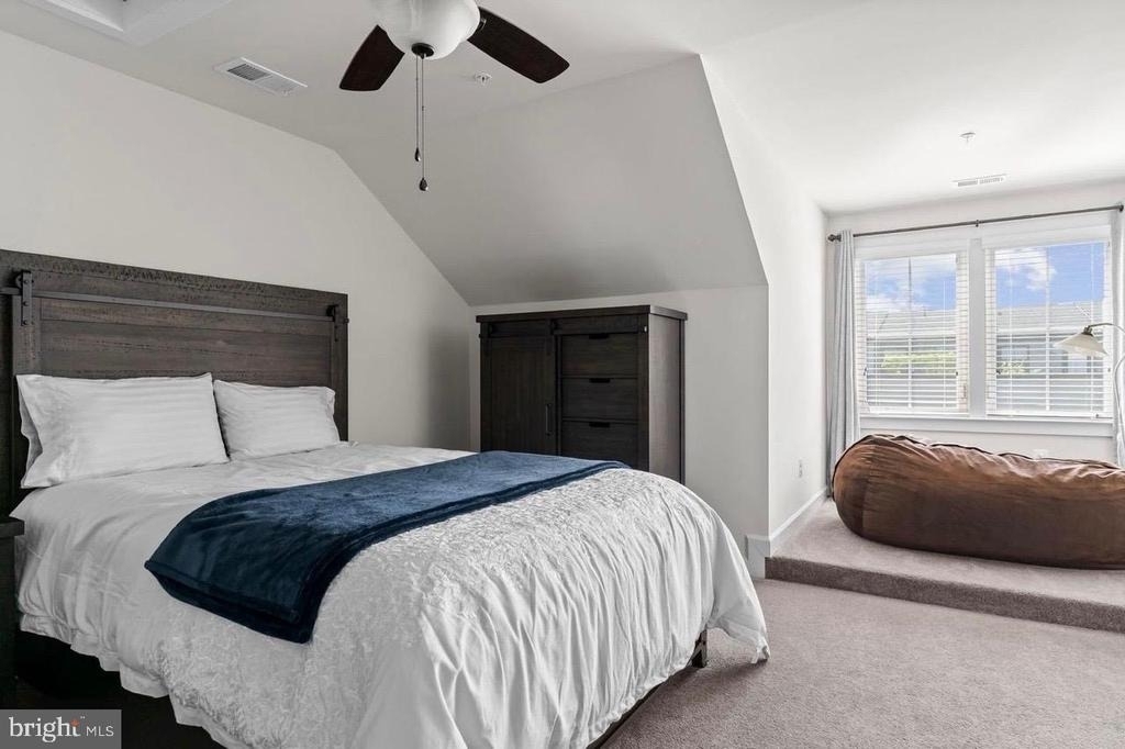 43386 Whitehead Terrace - Photo 31