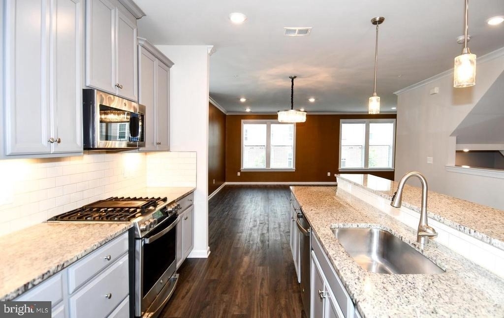 20739 Heron Landing Drive - Photo 9