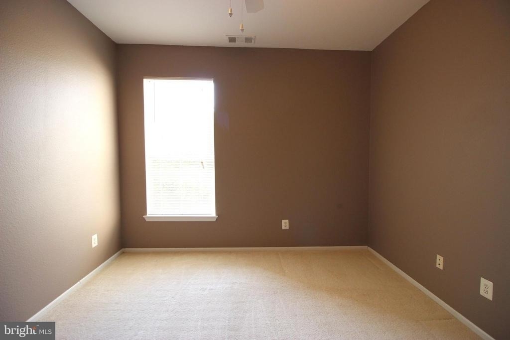 1550 Spring Gate Drive - Photo 8