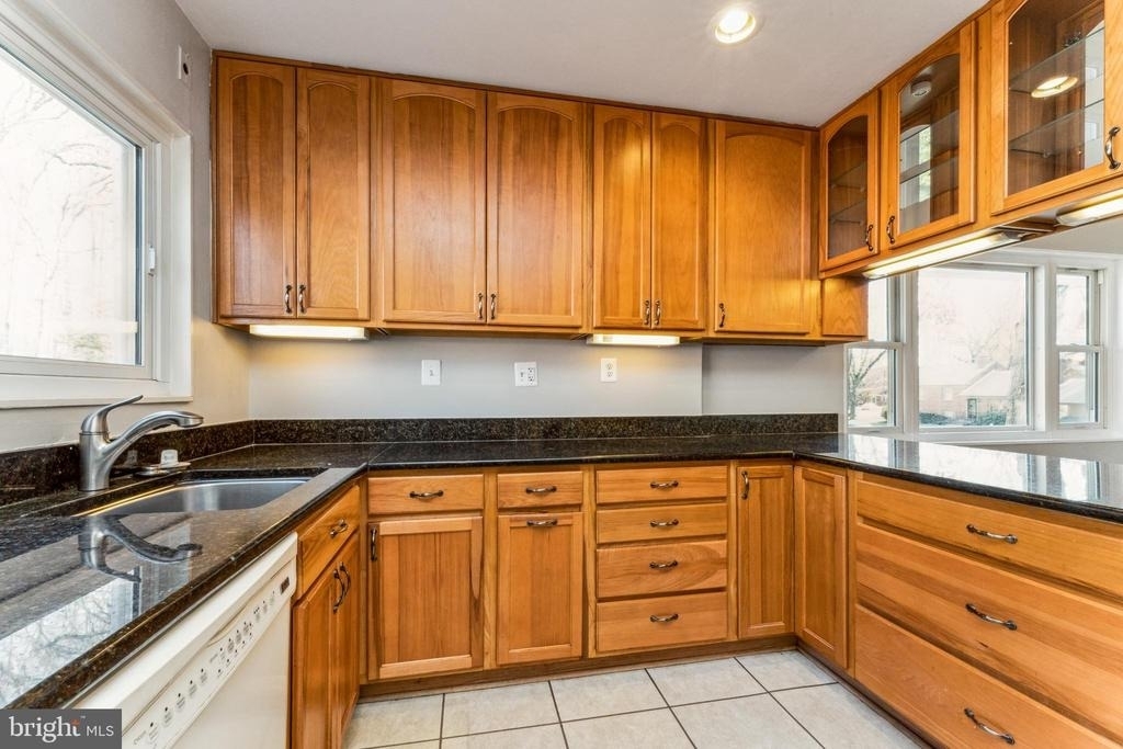 5424 Ferndale Street - Photo 18